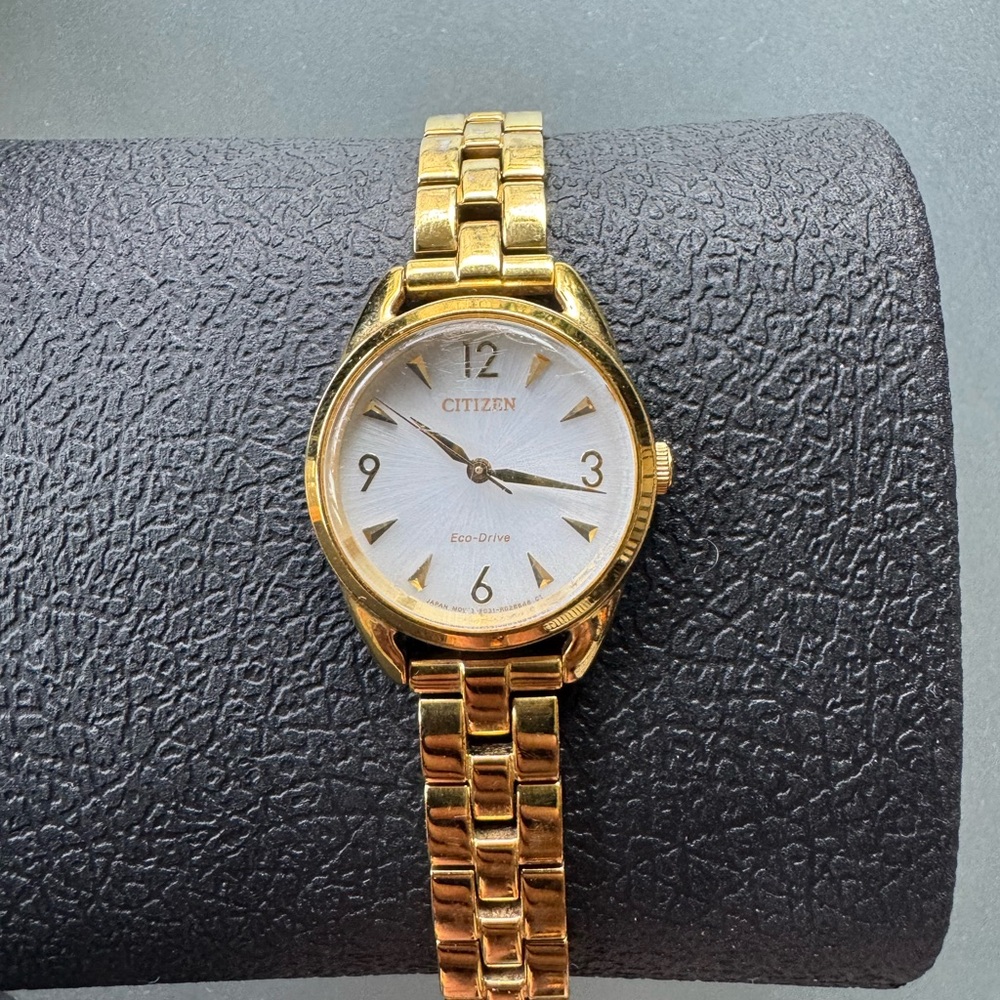 Citizen Women's Gold Eco-Drive Watch Dress Classic